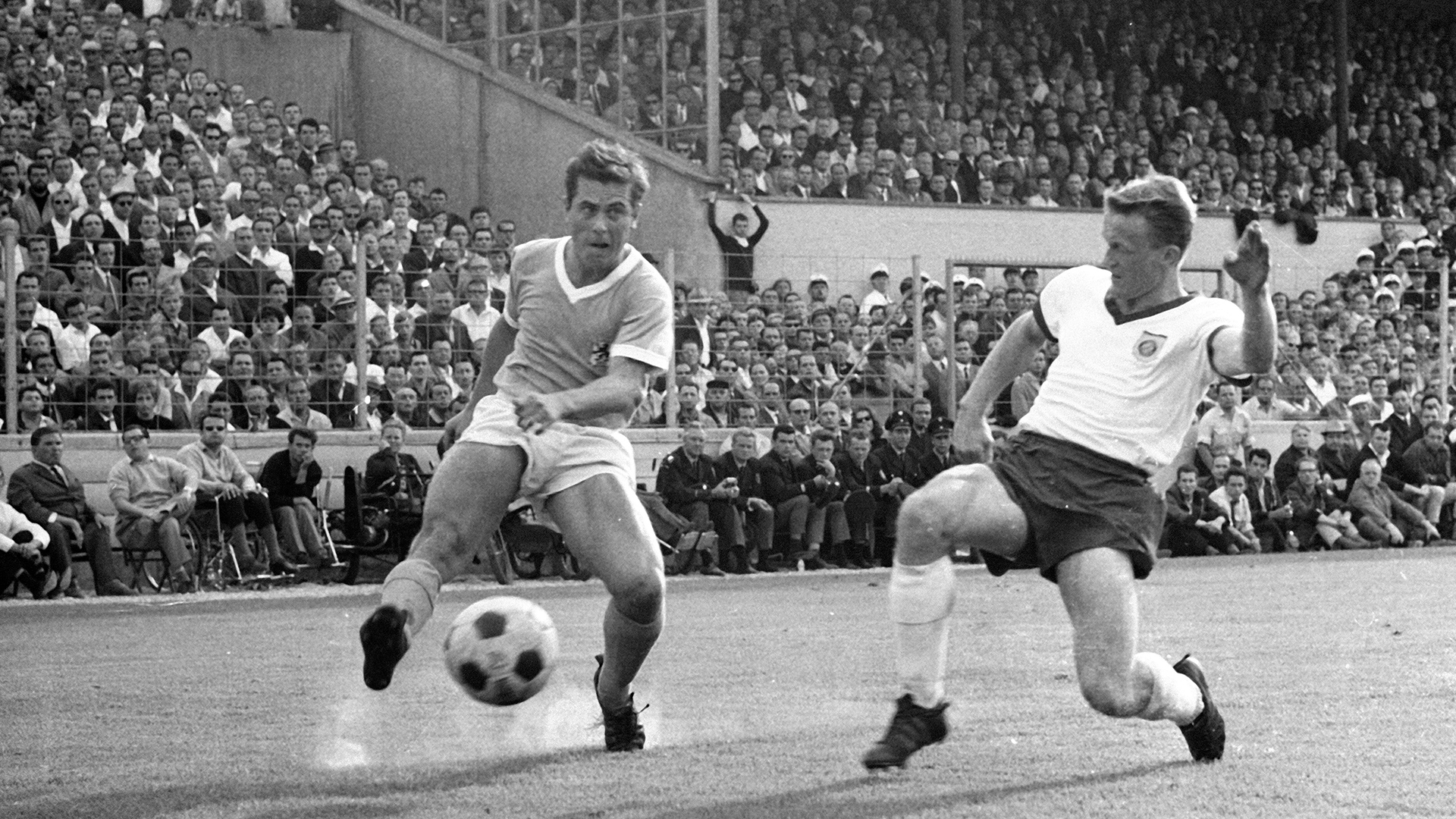 Werner Olk of FC Bayern in the match against TSV 1860 Munich in 1965