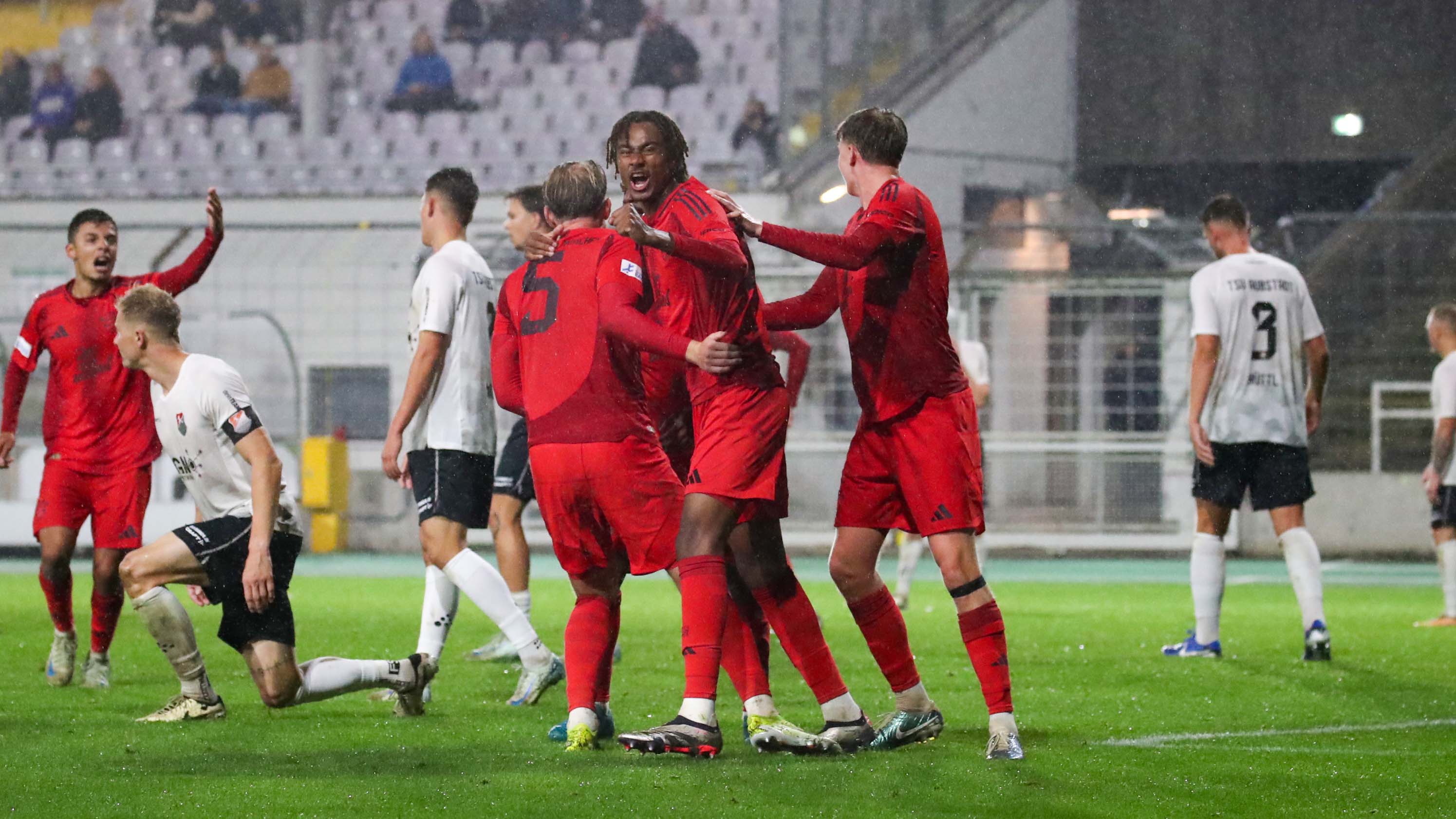 FC Bayern Amateure, TSV Aubstadt, Regionalliga Bayern