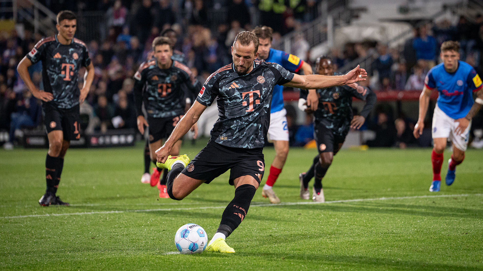 29-kiel-fcbayern-240914-mel