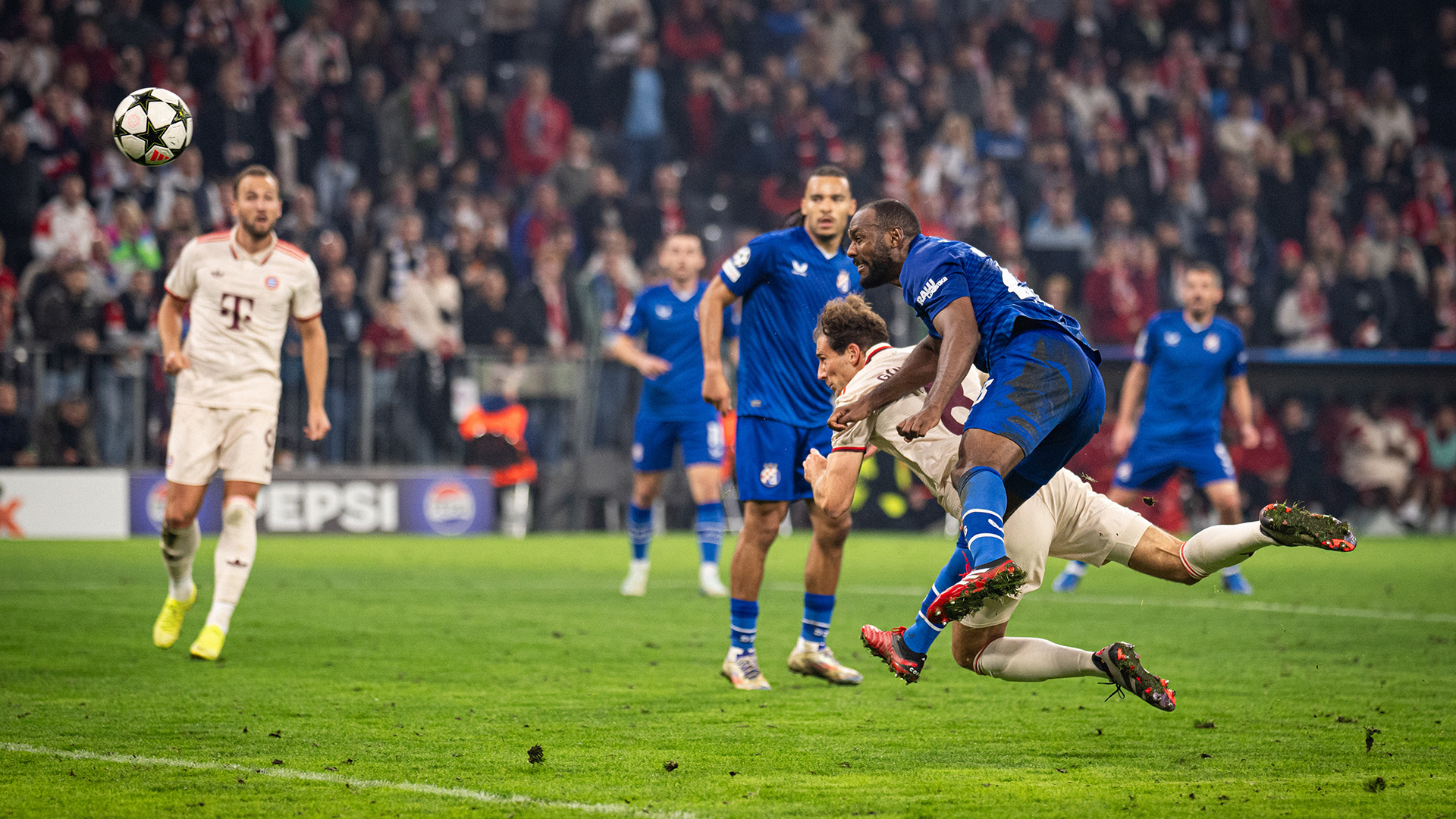 Das Champions League-Spiel zwischen dem FC Bayern und Dinamo Zagreb in Bildern