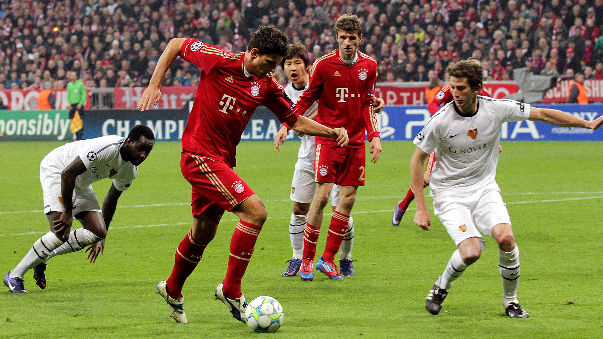 Mario Gómez vom FC Bayern im Champions League-Spiel gegen den FC Basel 2012