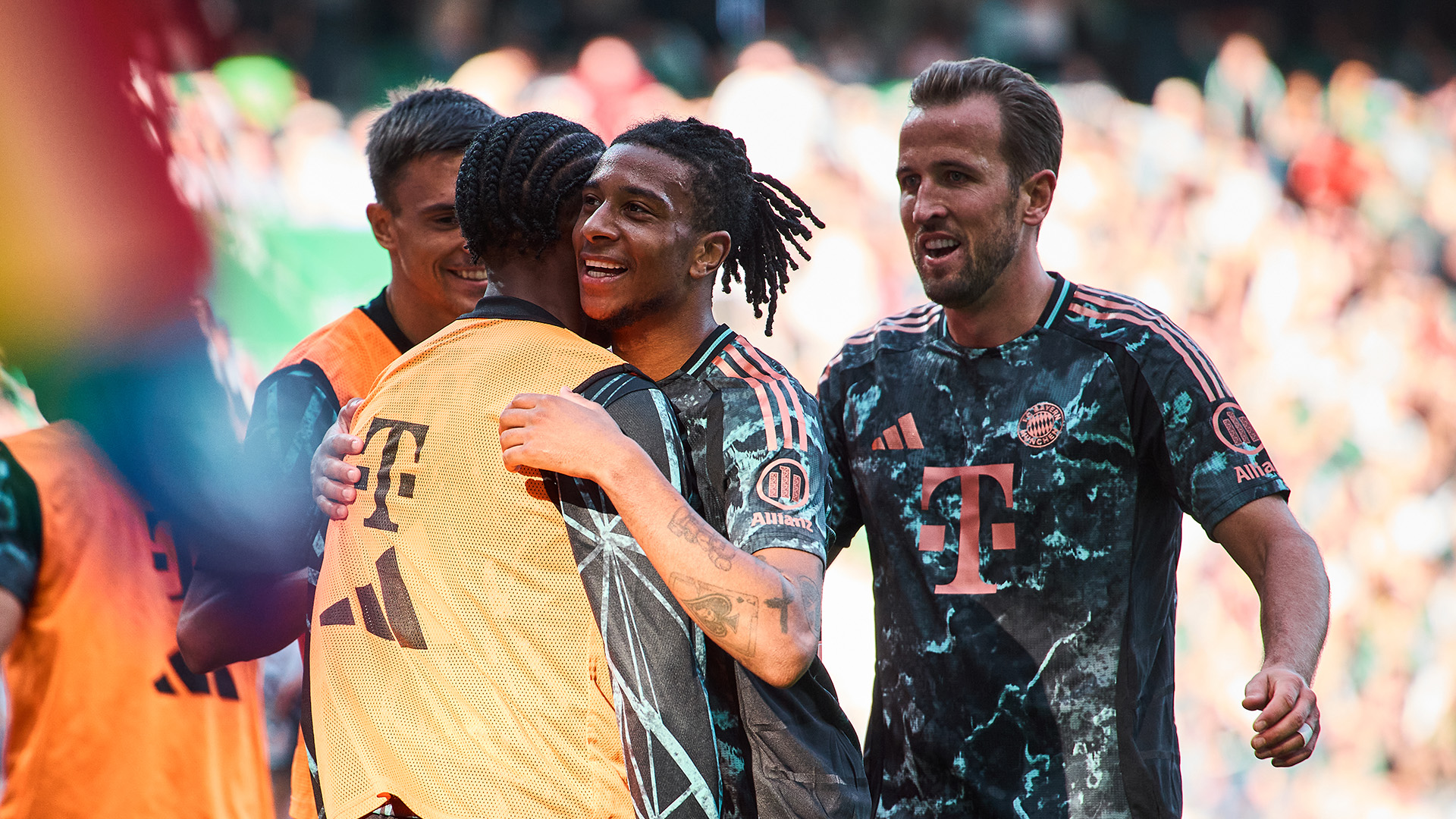 25-werder-bremen-fcbayern-240921-mel