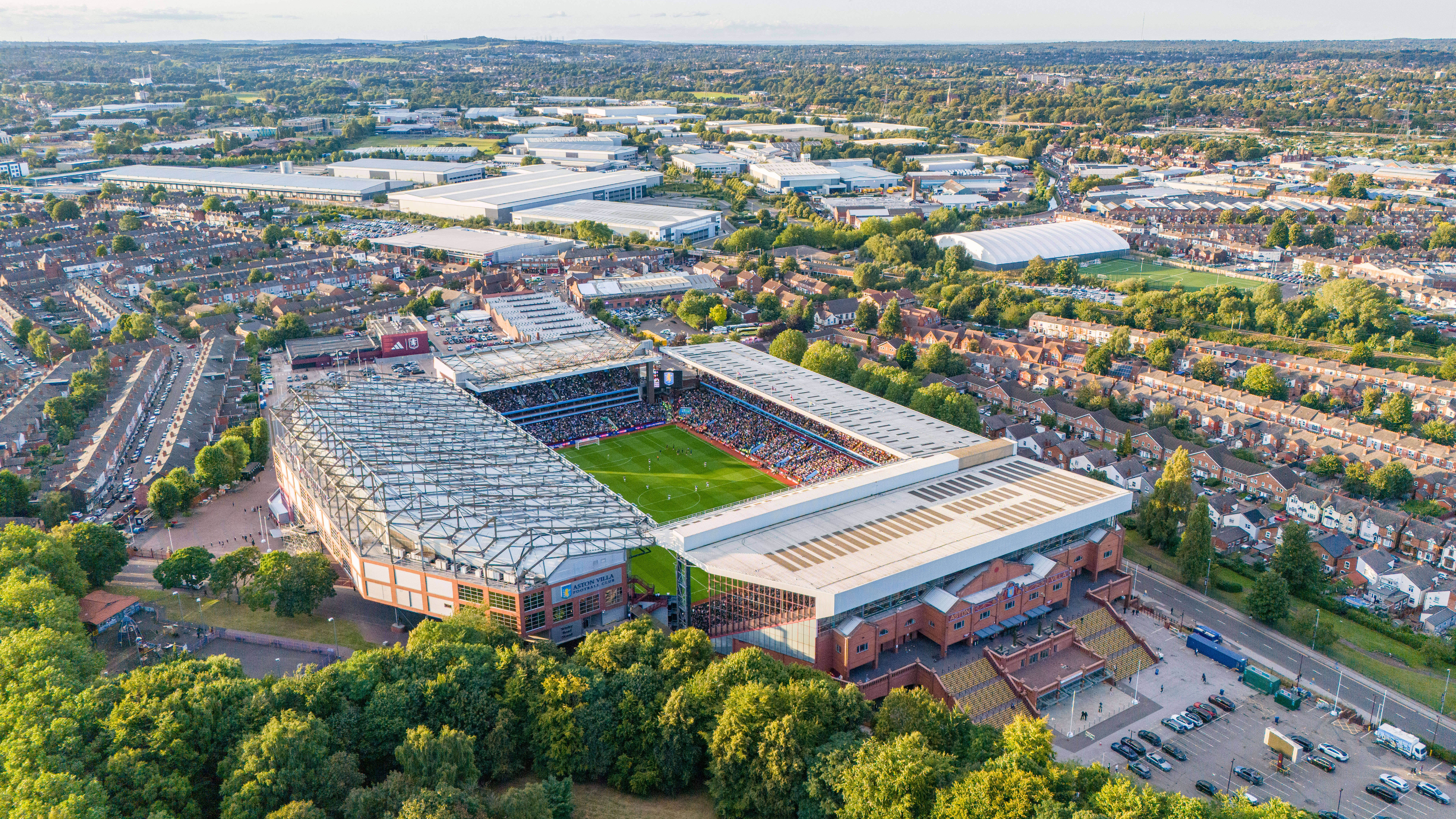 Der Villa Park von Aston Villa von oben.