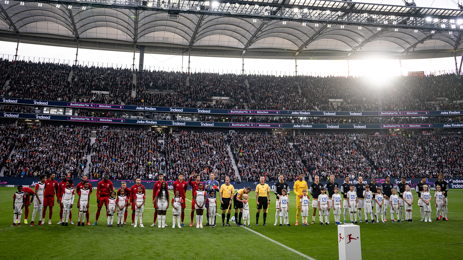 01-eintracht-frankfurt-fc-bayern-241006-don