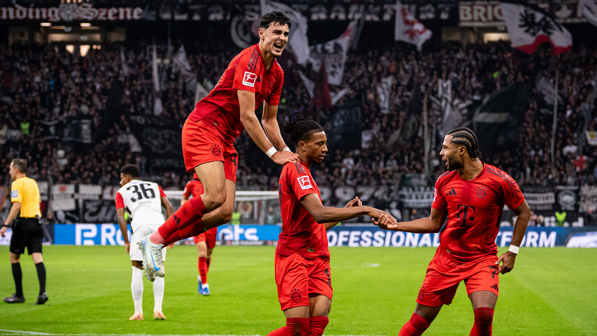 20-eintracht-frankfurt-fc-bayern-241006-don