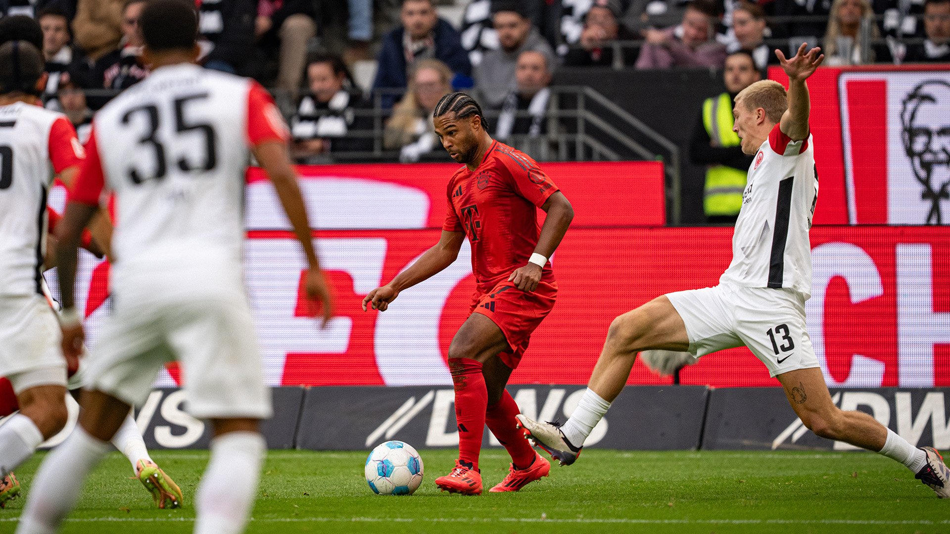 Serge Gnabry during the match against Eintracht Frankfurt