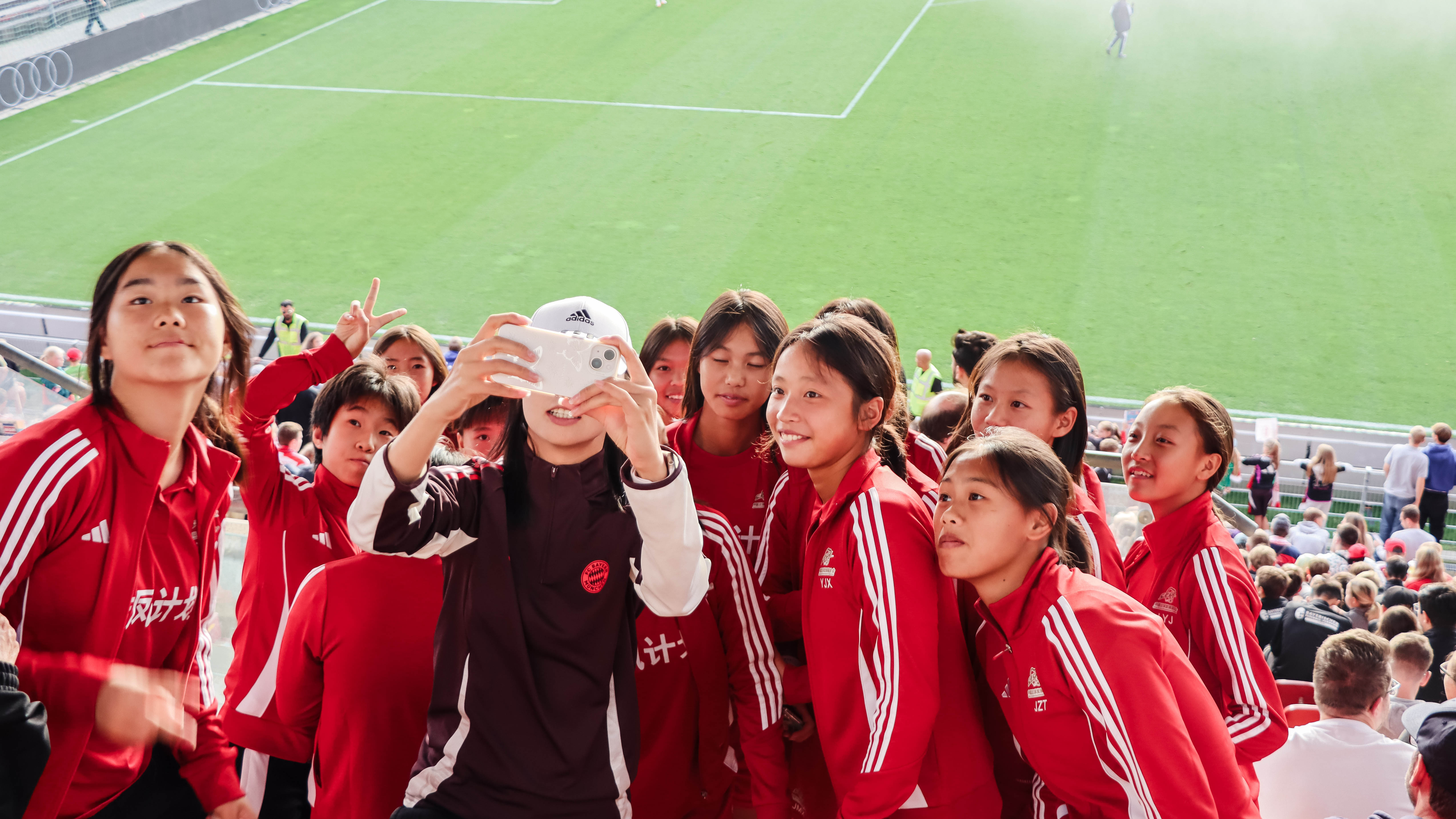 Die U15-Mannschaft aus China beim FC Bayern