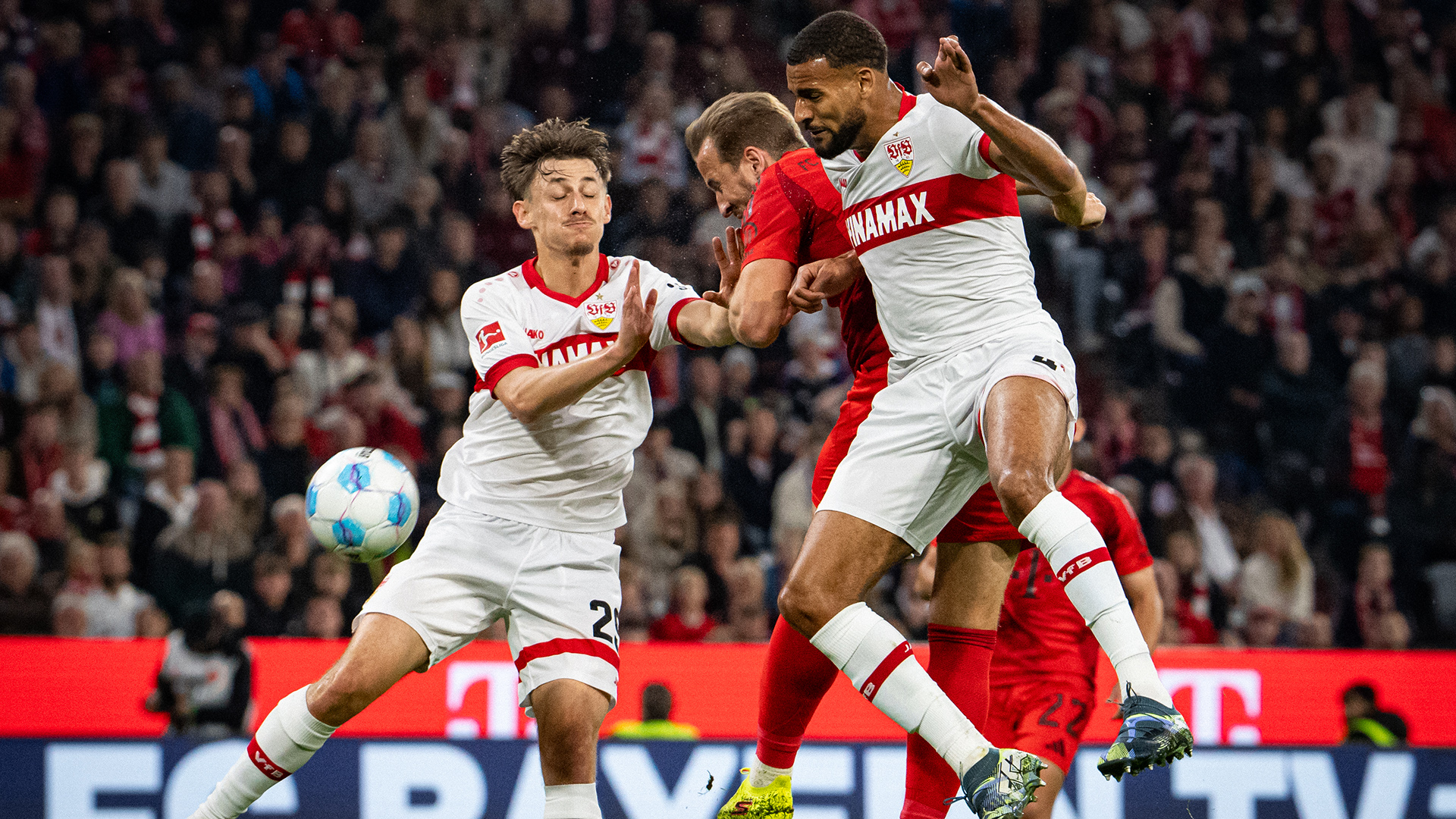 Die Bildergalerie zum Bundesliga-Spiel FC Bayern - VfB Stuttgart