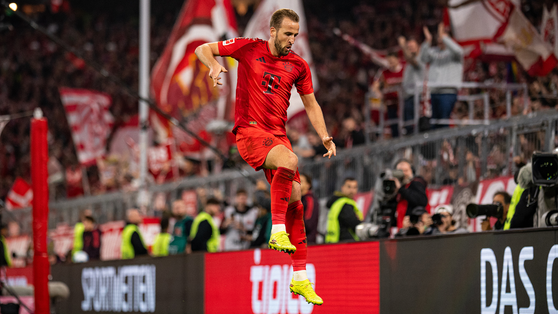 El delantero del FC Bayern Harry Kane en el partido contra el VfB Stuttgart