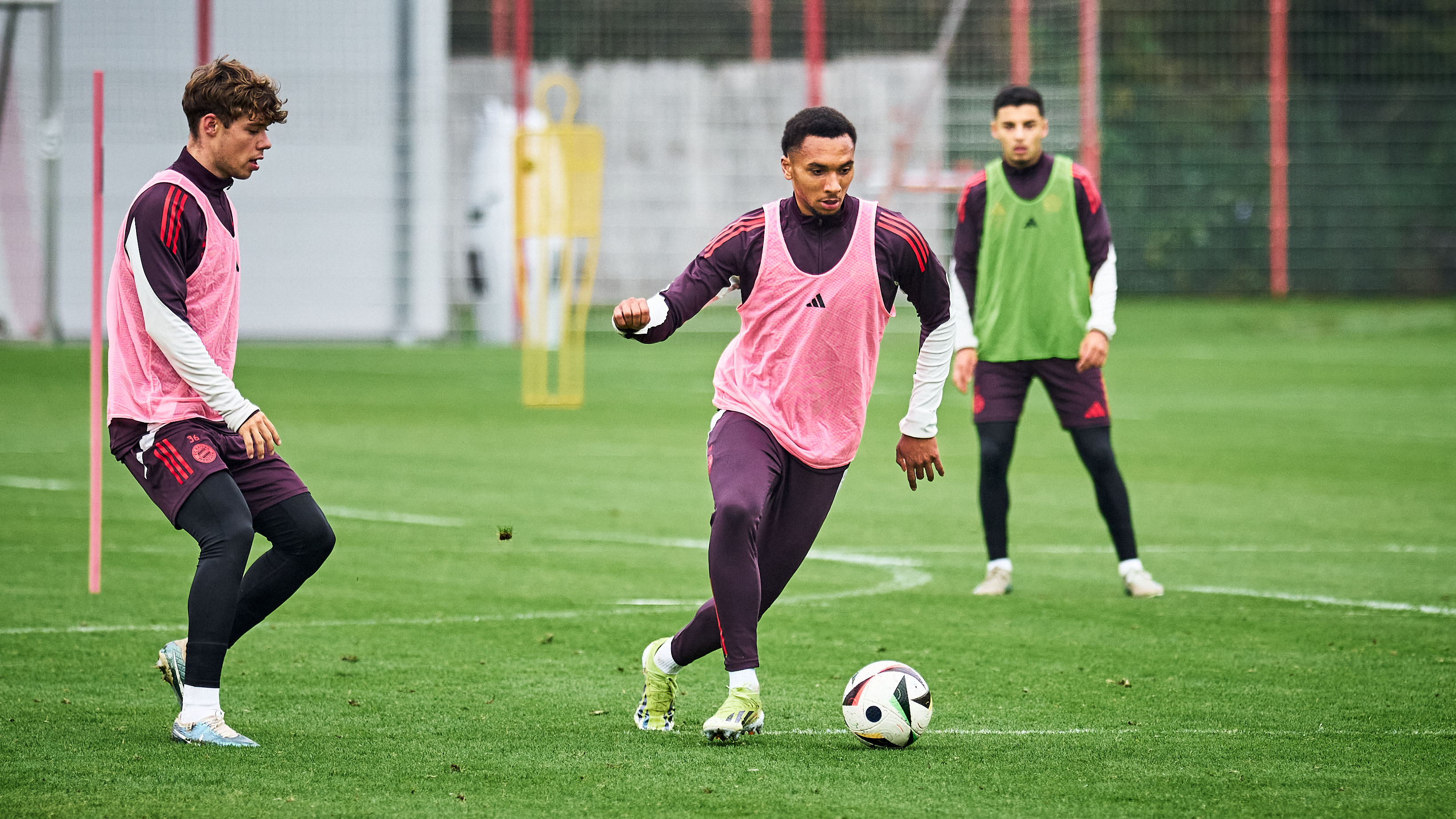 Vincent Manuba im Training der FC Bayern Amateure.