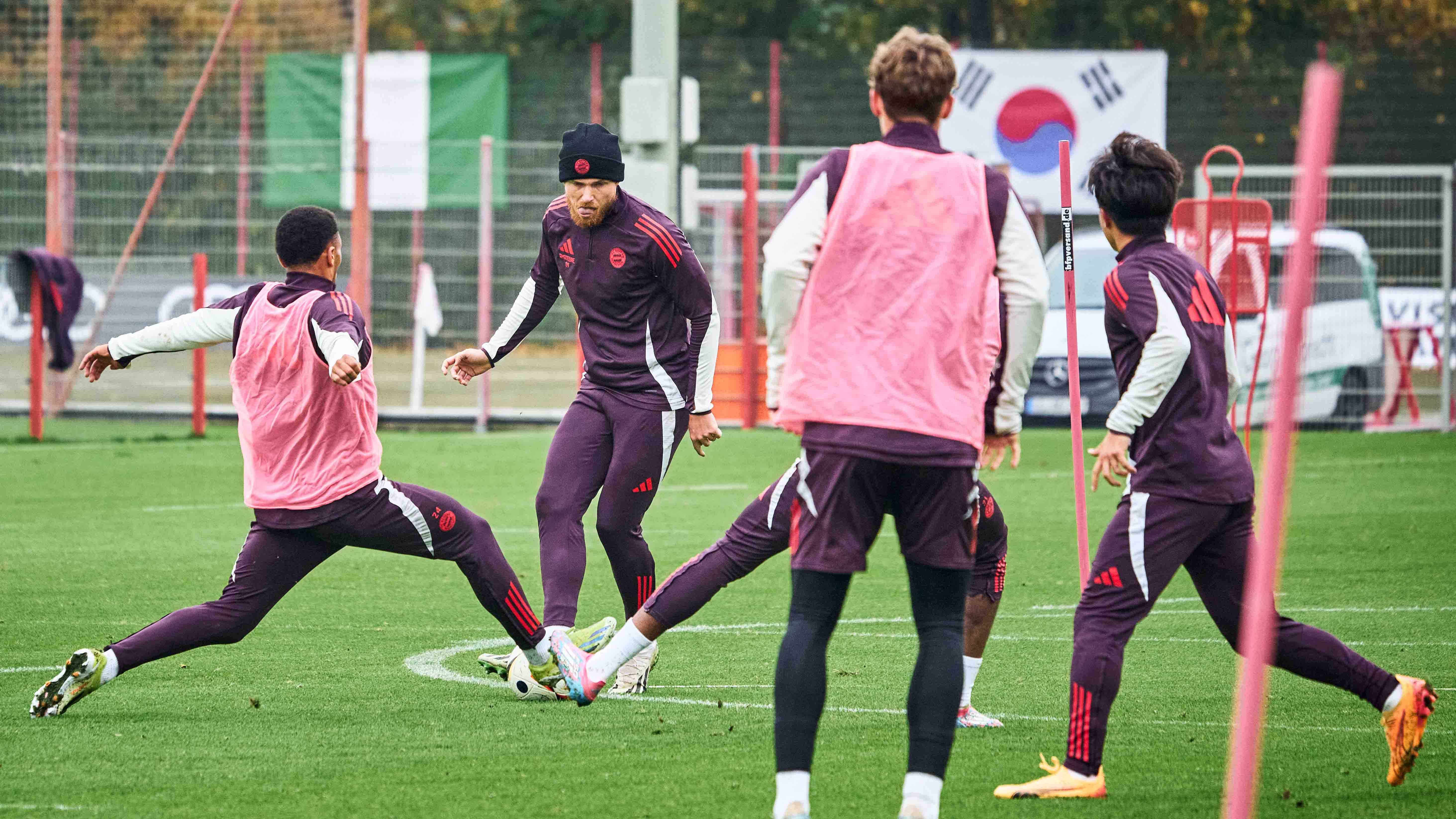 Steve Breitkreuz im Training der FC Bayern Amateure.