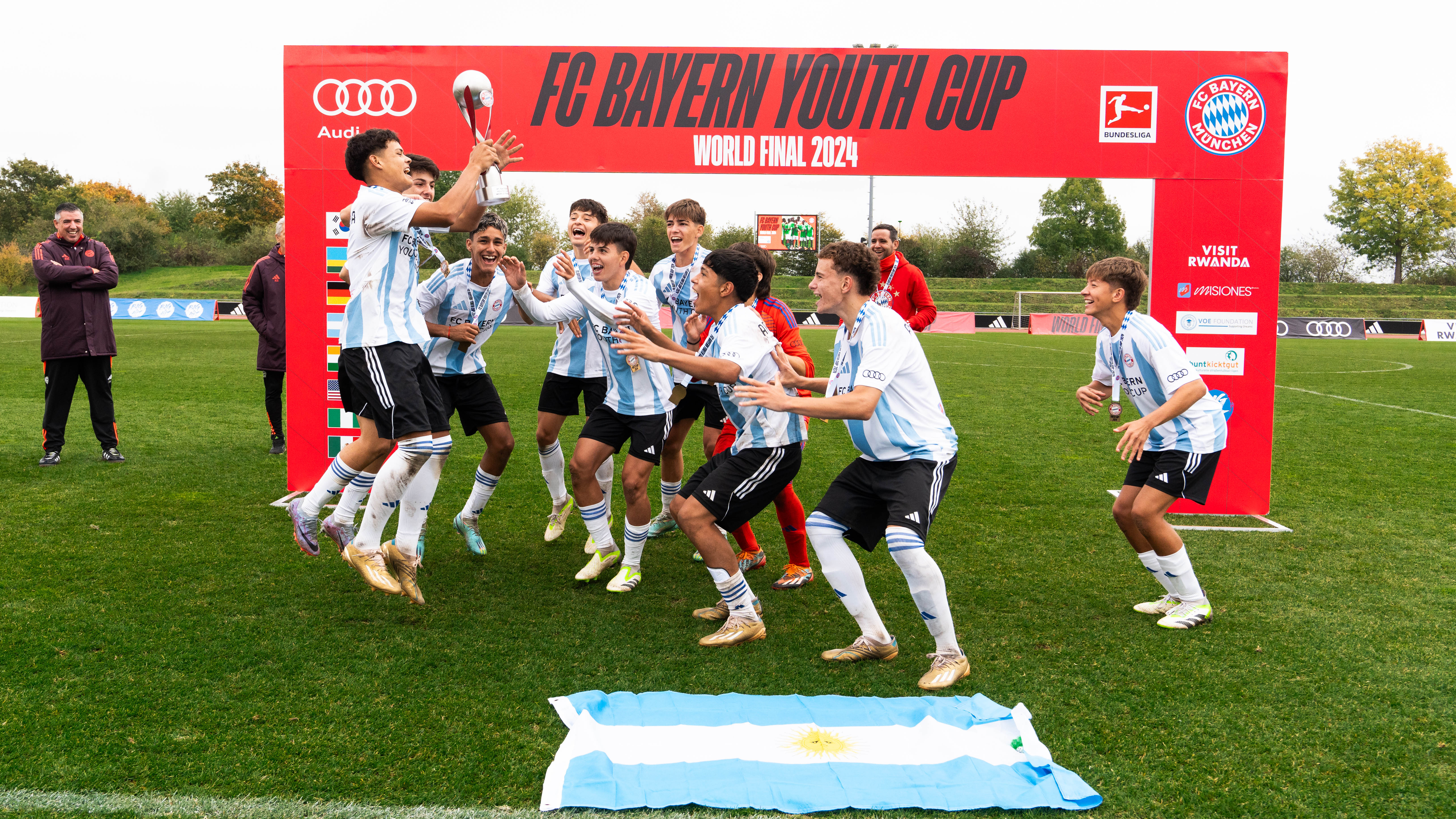 Team Argentina celebrate winning the FC Bayern Youth Cup 2024.