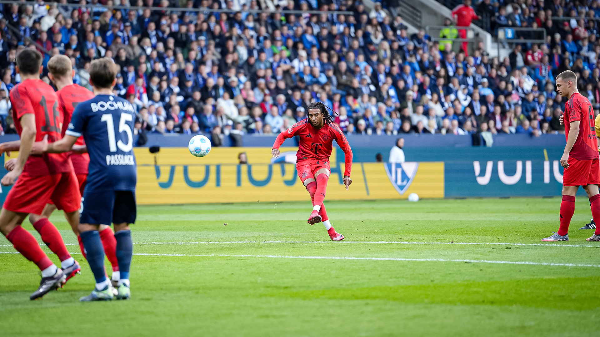 Spielszene aus der Partie VfL Bochum - FC Bayern