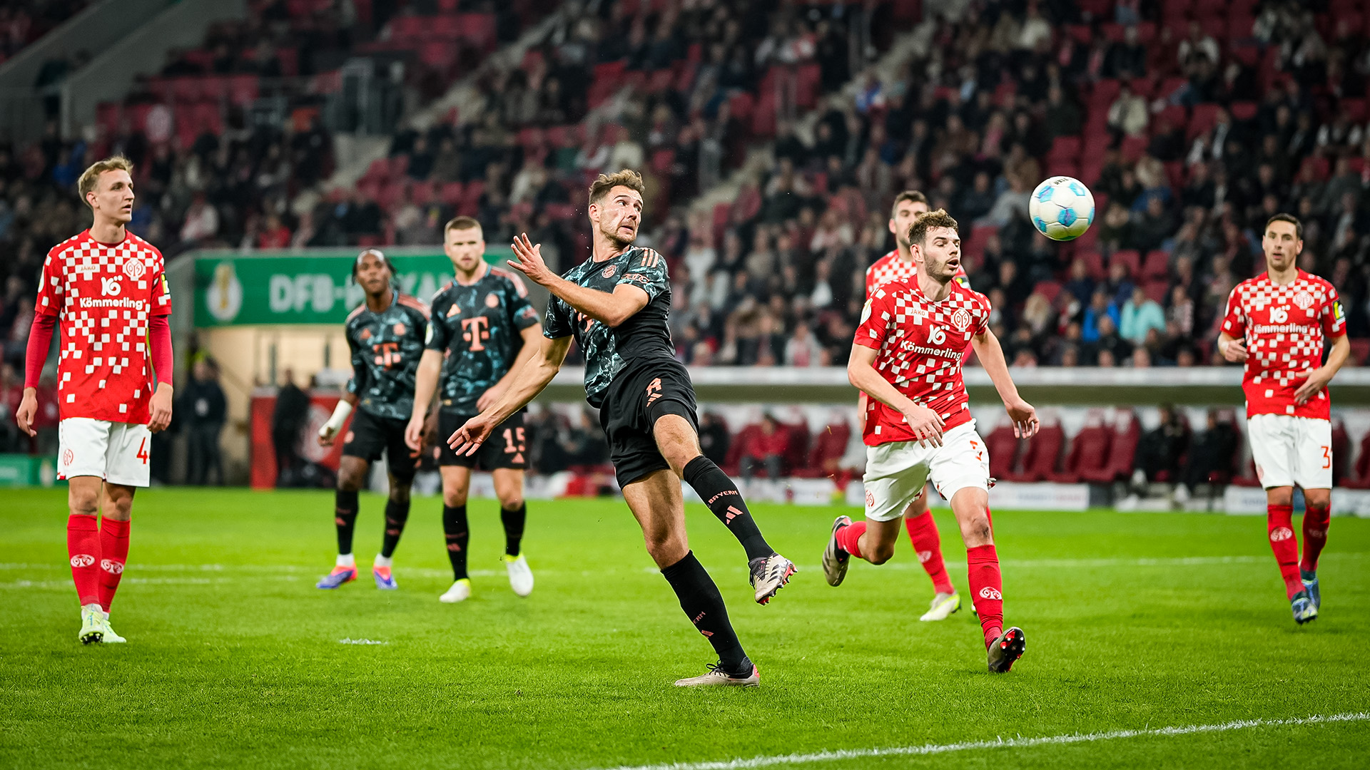 24-mainz-fcbayern-241030-mel