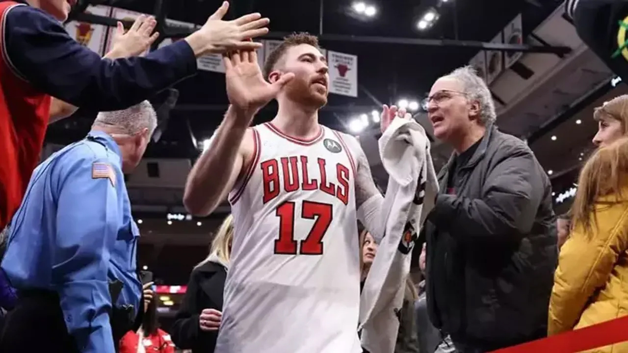 Zuletzt spielte Bitim für die Chicago Bulls