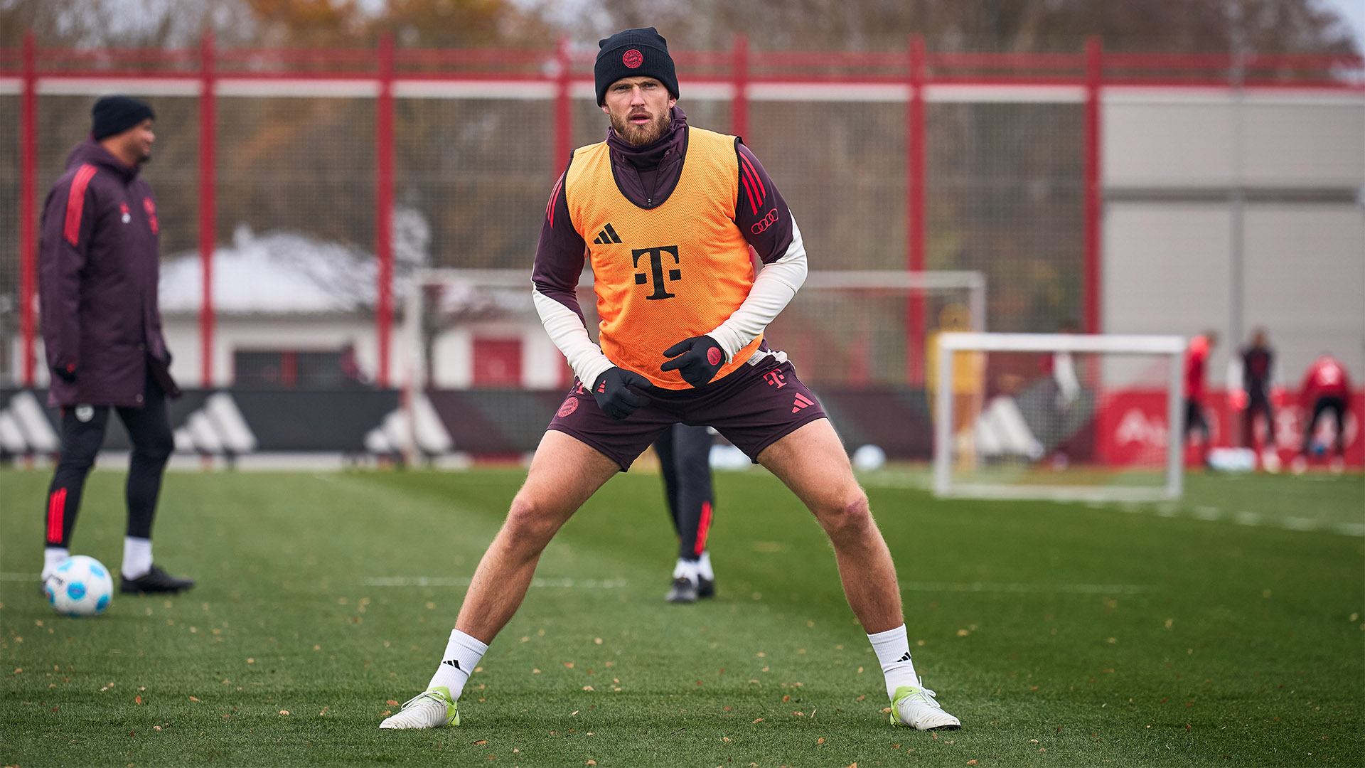 03-training-fcbayern-241118_mel