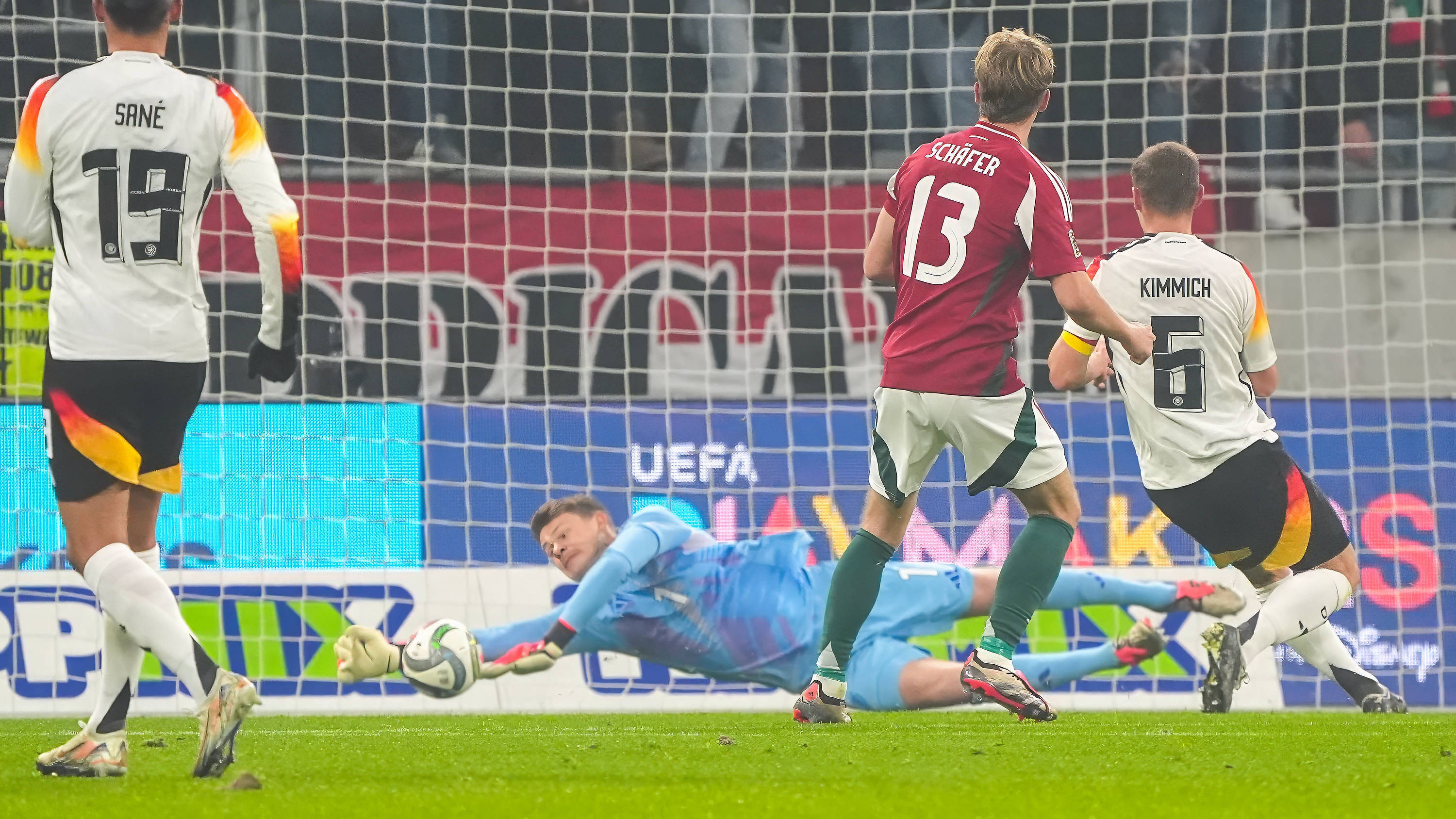 Alexander Nübel, Leihspieler des FC Bayern, im Spiel der deutschen Nationalmannschaft gegen Ungarn.