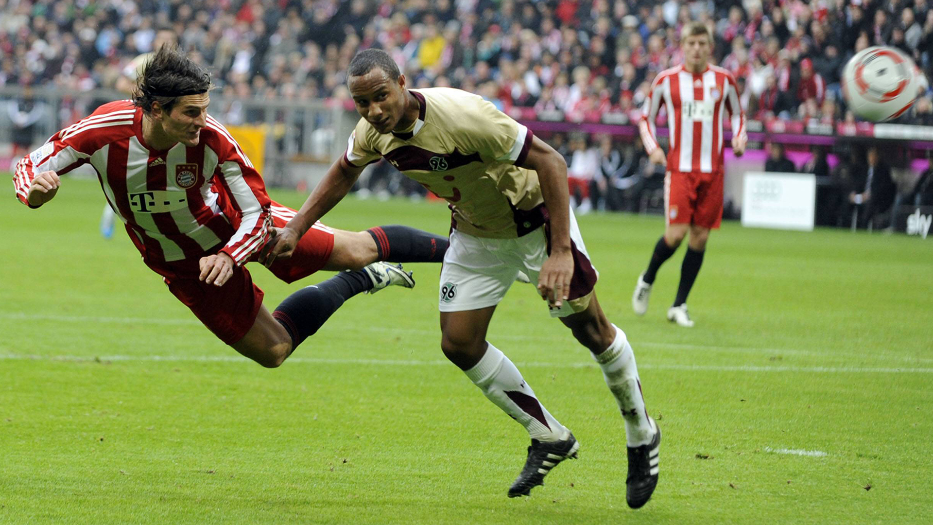 08-50-tore-fcbayern-gomez-ima