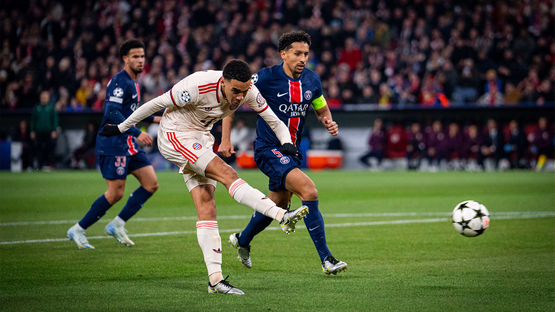 07-fcbayern-psg-241126-mel