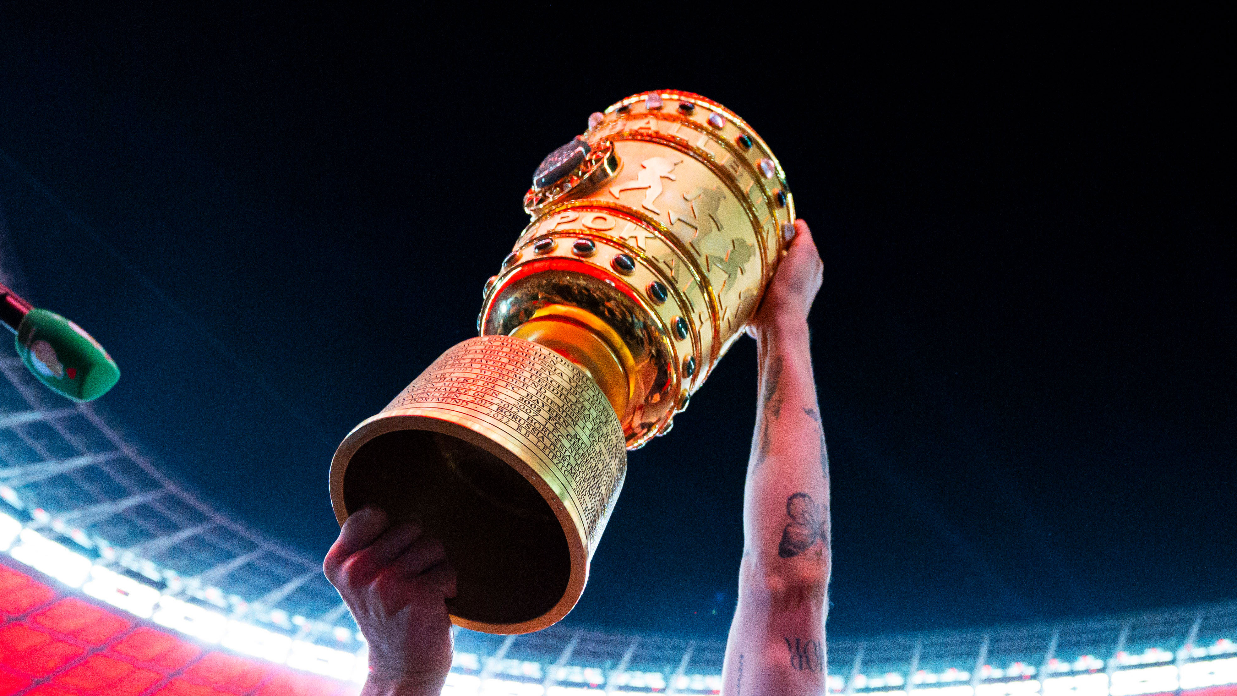 Ahead of Berlin: Your message to the FC Bayern men