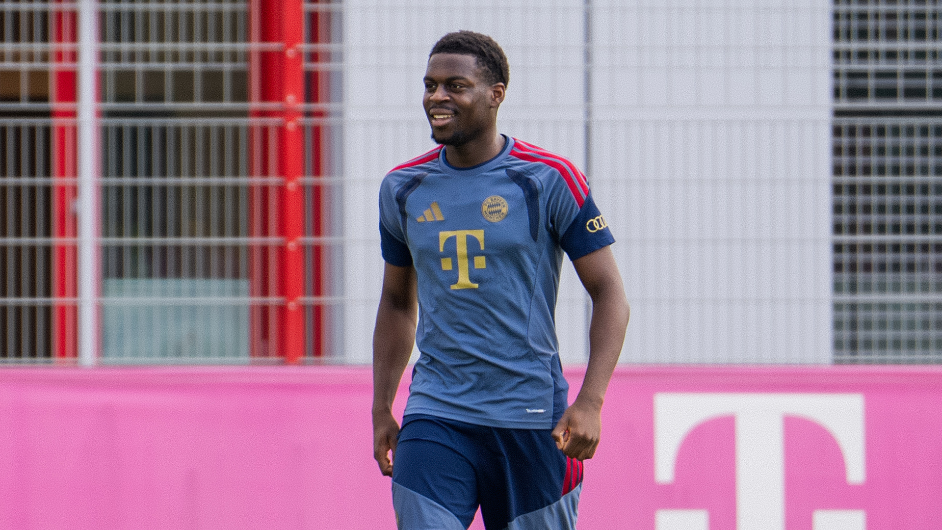 Noel Aseko departs for Frankfurt