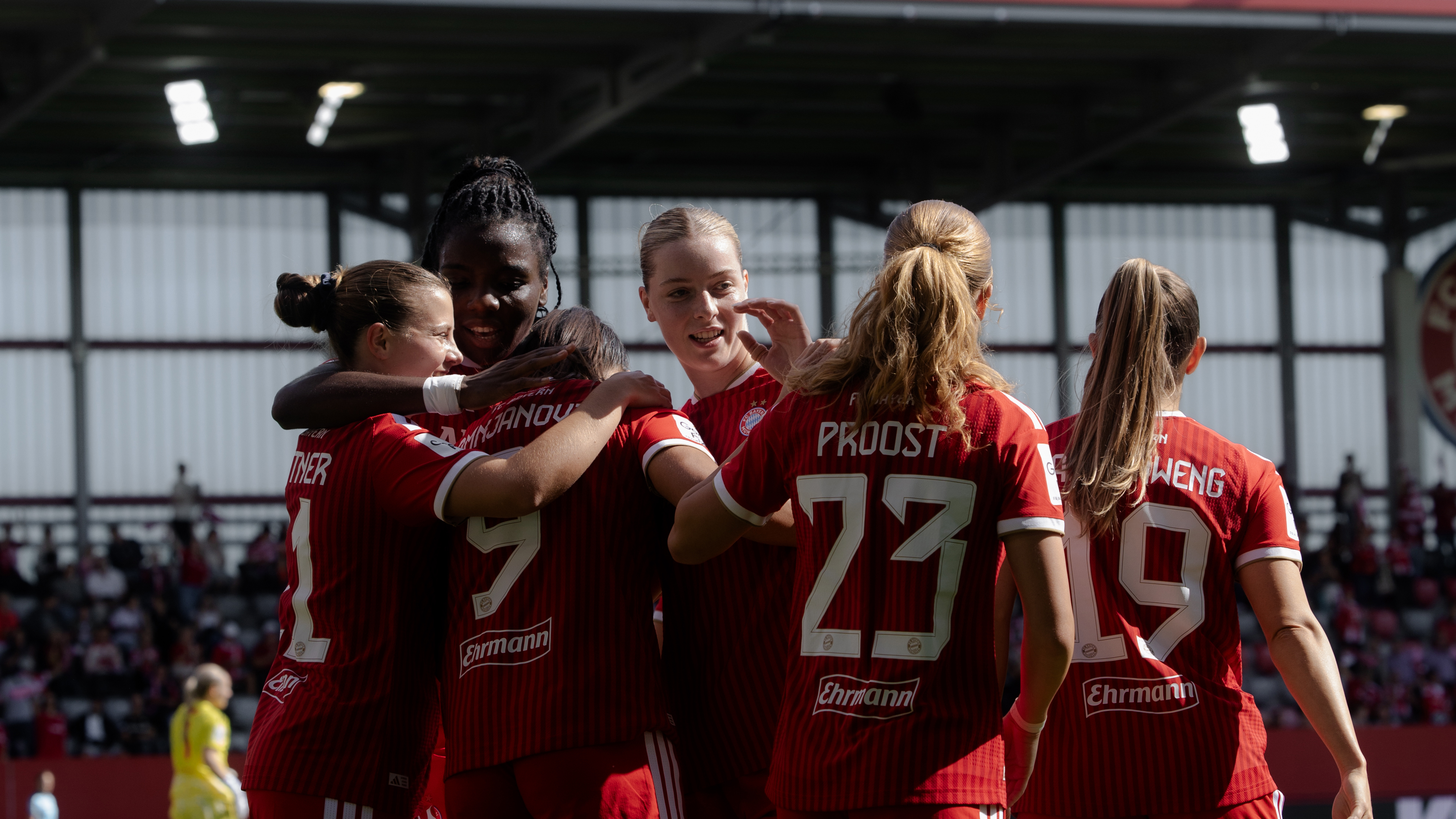 FC Bayern Women kick off Oktoberfest with big Köln win